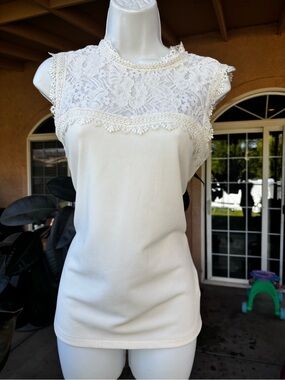 H&M Cream Lace Yoke Sleeveless Camisole